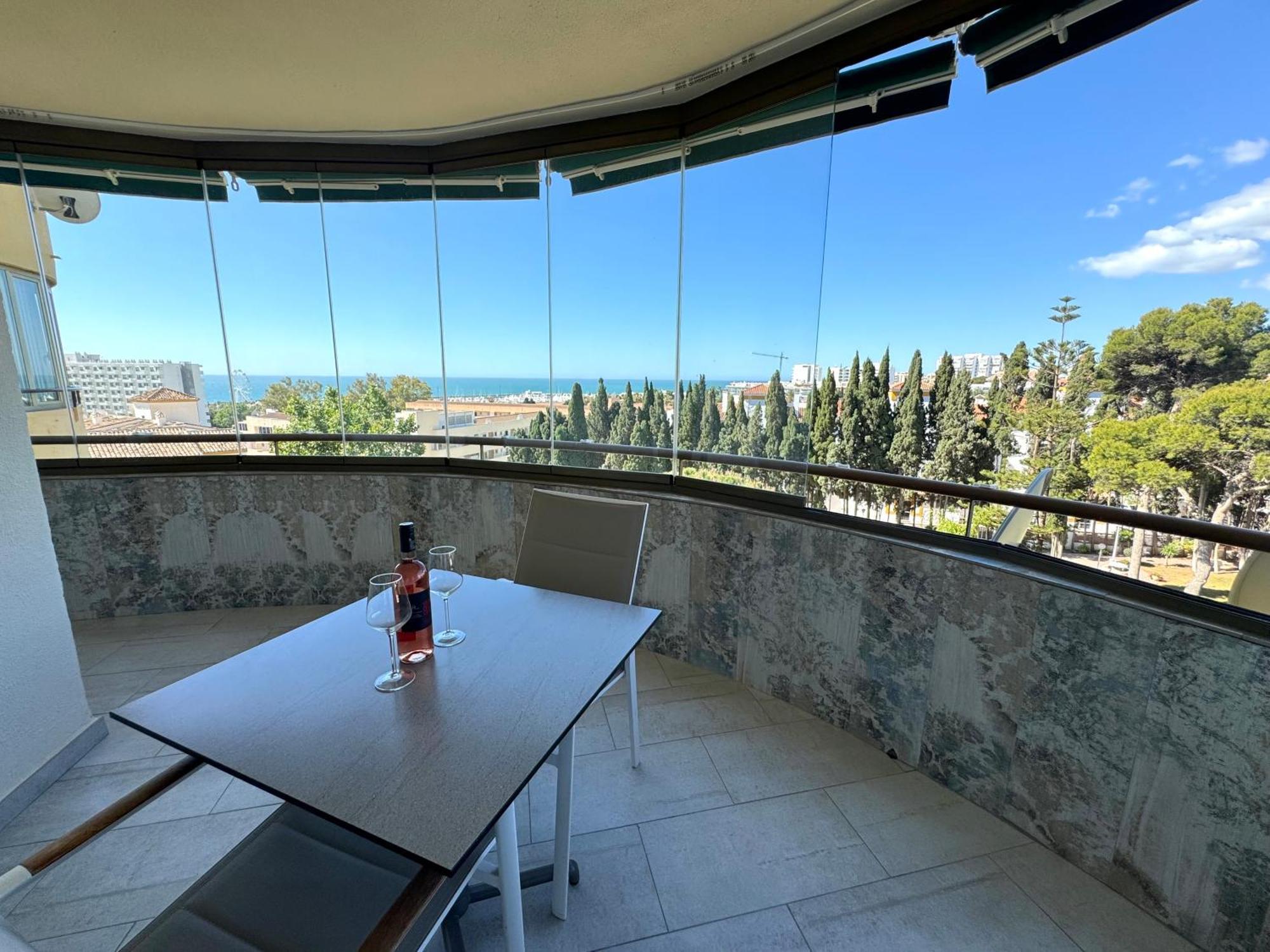 Amplia Terraza Con Maravillosas Vistas Muy Cerca De La Playa Apartment Torremolinos
